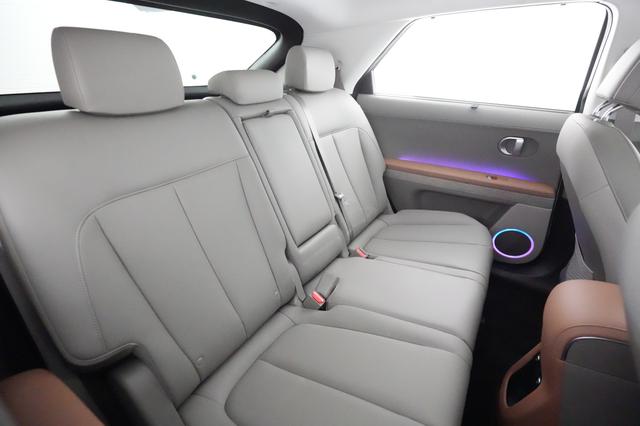 2024 Hyundai IONIQ 5 — photo 4 of 21
