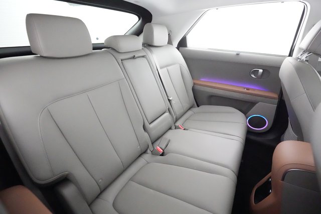 2024 Hyundai IONIQ 5 — photo 4 of 21