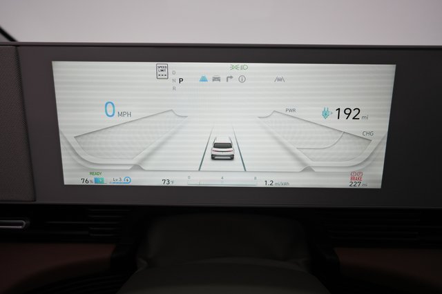 2024 Hyundai IONIQ 5 — photo 5 of 21