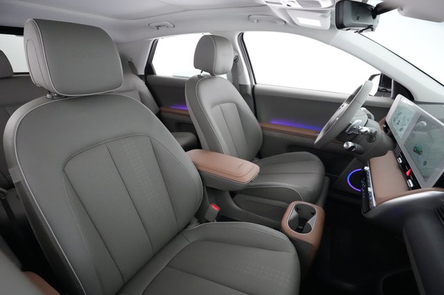 2024 Hyundai IONIQ 5 — photo 19 of 22