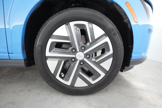 2022 Hyundai Kona — photo 16 of 23