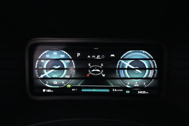 2022 Hyundai Kona — photo 5 of 23