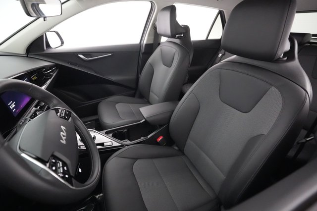 2024 Kia Niro EV — photo 3 of 20