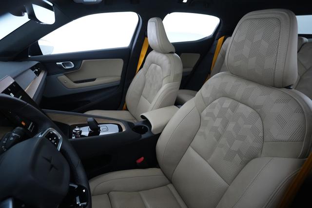 2022 Polestar 2 — photo 3 of 21