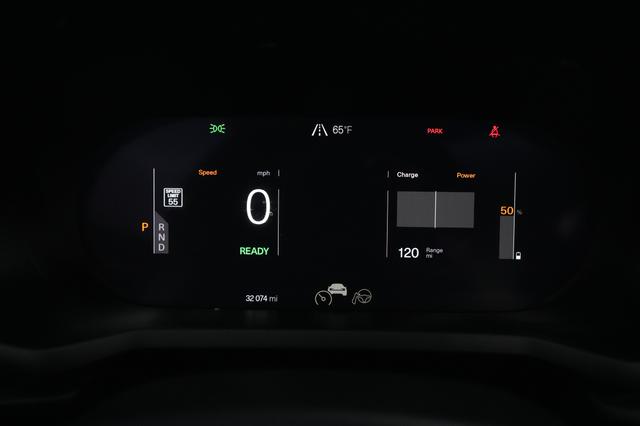 2022 Polestar 2 — photo 5 of 21