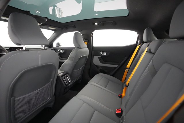 2022 Polestar 2 — photo 16 of 22