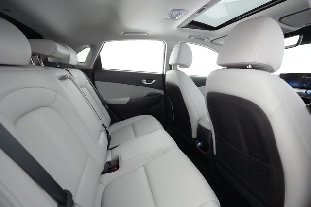 2022 Hyundai Kona — photo 4 of 22