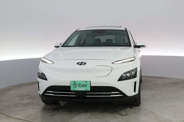 2022 Hyundai Kona — photo 13 of 22