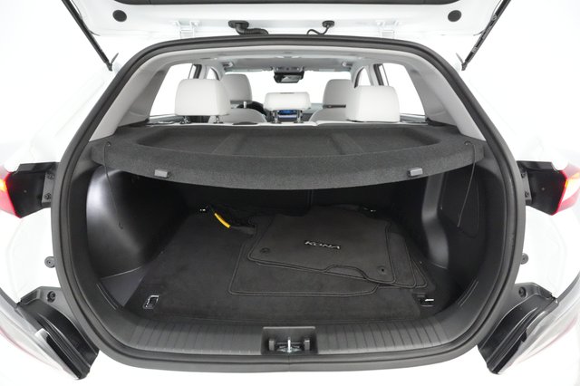 2022 Hyundai Kona — photo 6 of 22
