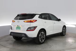 2023 Hyundai Kona — photo 2 of 21