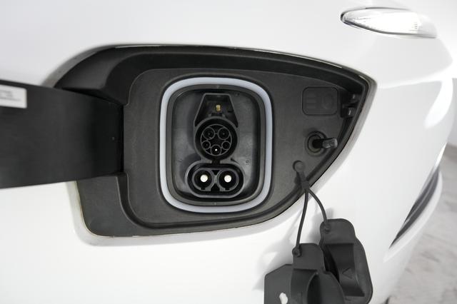 2023 Hyundai Kona — photo 8 of 21