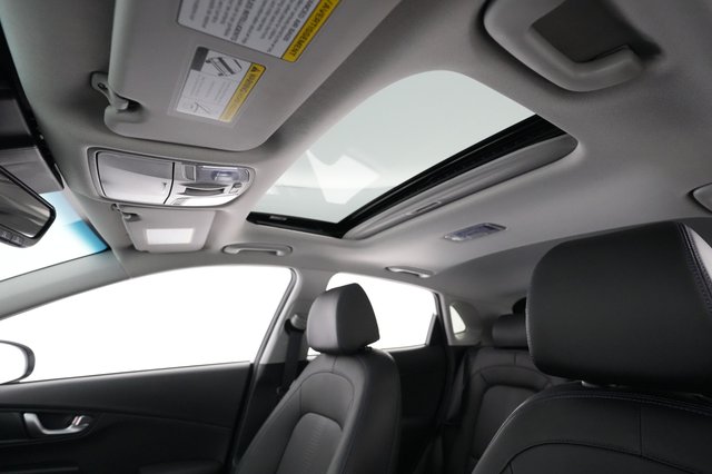 2023 Hyundai Kona — photo 19 of 21