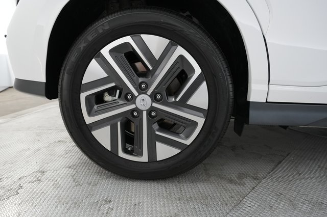2023 Hyundai Kona — photo 16 of 21