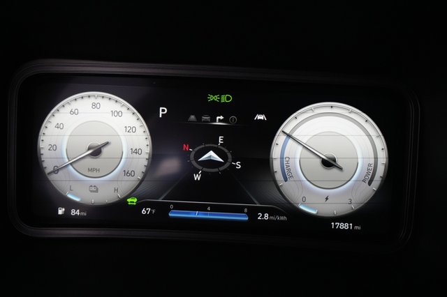 2023 Hyundai Kona — photo 5 of 21