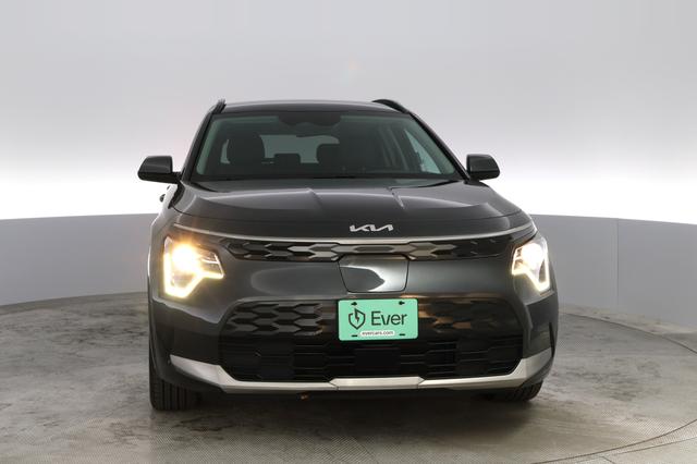 2023 Kia Niro EV — photo 8 of 19