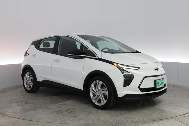 2023 Chevrolet Bolt EV — photo 6 of 21