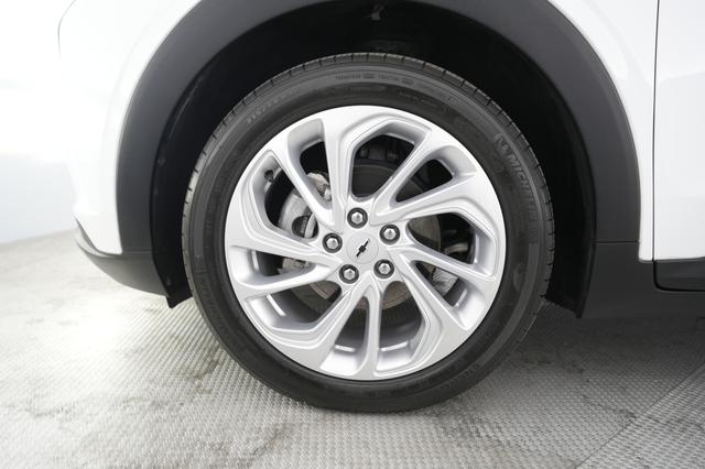 2022 Chevrolet Bolt EUV — photo 7 of 19