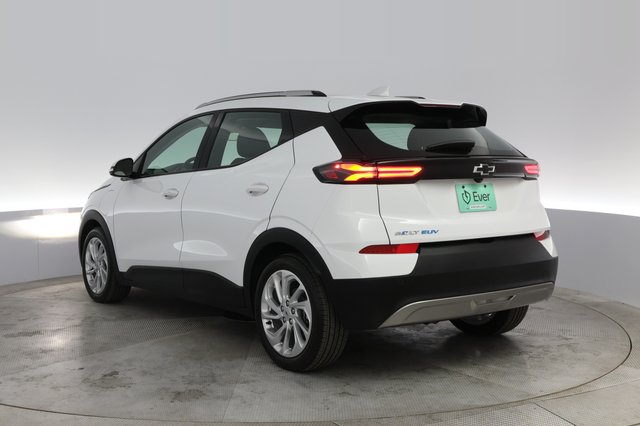 2022 Chevrolet Bolt EUV — photo 9 of 19