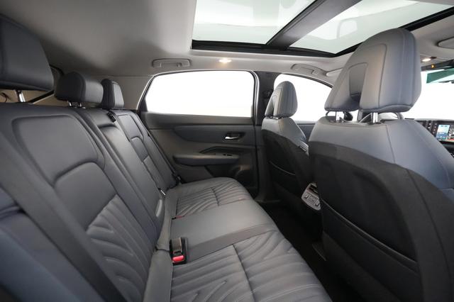 2023 Nissan Ariya — photo 3 of 26
