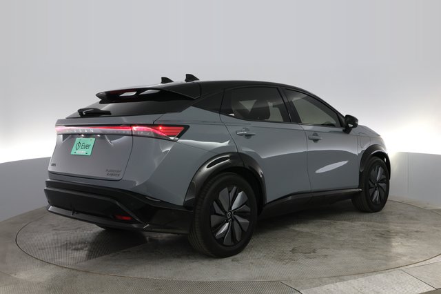 2023 Nissan Ariya — photo 2 of 26