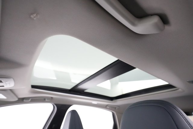 2023 Nissan Ariya — photo 18 of 26