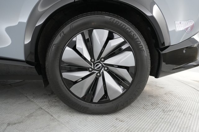 2023 Nissan Ariya — photo 16 of 22