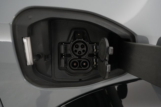 2023 Nissan Ariya — photo 8 of 22