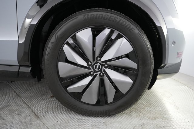 2023 Nissan Ariya — photo 17 of 22