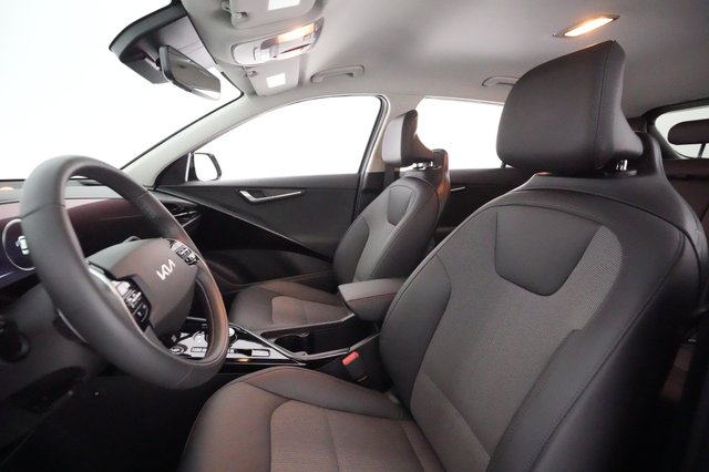 2024 Kia Niro EV — photo 15 of 22