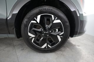 2024 Kia Niro EV — photo 13 of 22