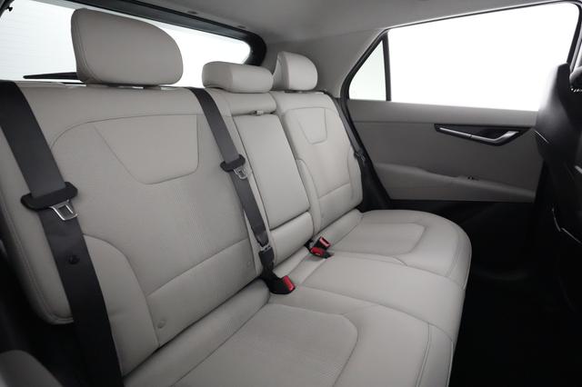 2023 Kia Niro EV — photo 3 of 20