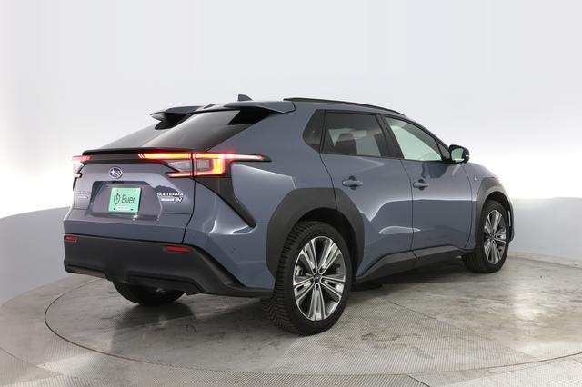 2023 Subaru Solterra — photo 2 of 21