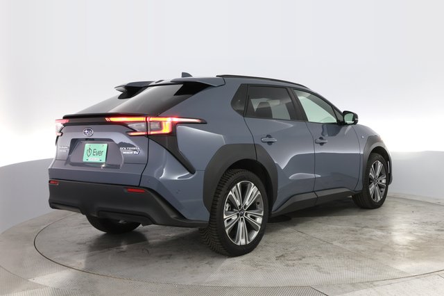 2023 Subaru Solterra — photo 2 of 21