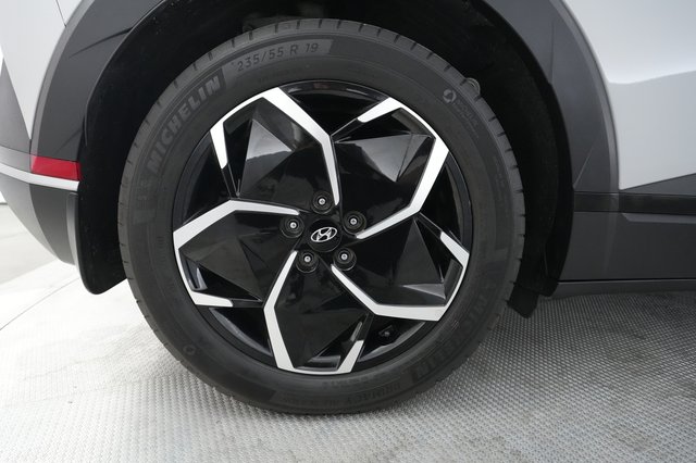 2023 Hyundai IONIQ 5 — photo 17 of 21