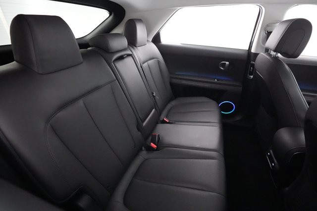2023 Hyundai IONIQ 5 — photo 4 of 21
