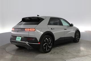 2023 Hyundai IONIQ 5 — photo 2 of 21