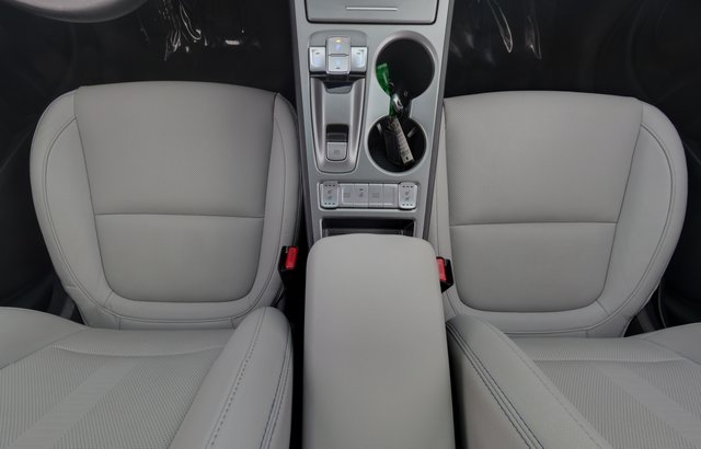 2022 Hyundai Kona — photo 19 of 31