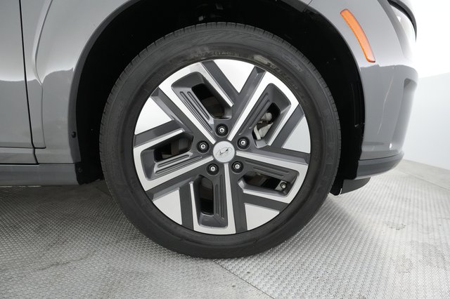 2022 Hyundai Kona — photo 16 of 31
