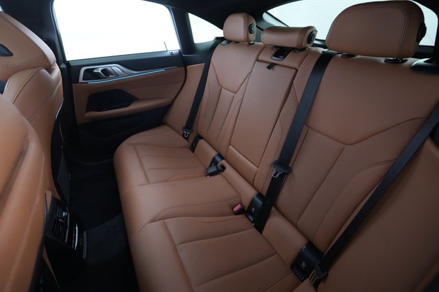 2023 BMW i4 — photo 20 of 21