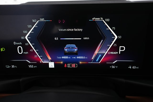 2023 BMW i4 — photo 5 of 21