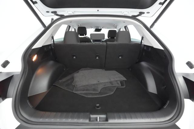 2024 Hyundai IONIQ 5 — photo 6 of 20