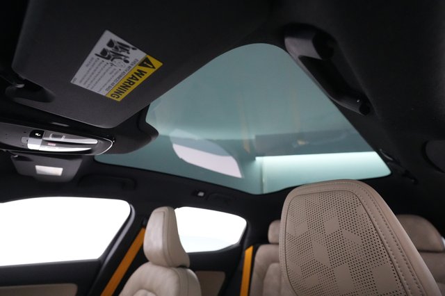 2022 Polestar 2 — photo 18 of 22