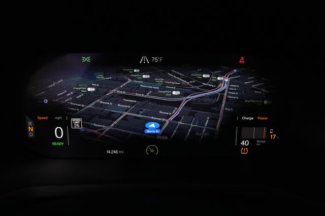 2022 Polestar 2 — photo 4 of 22