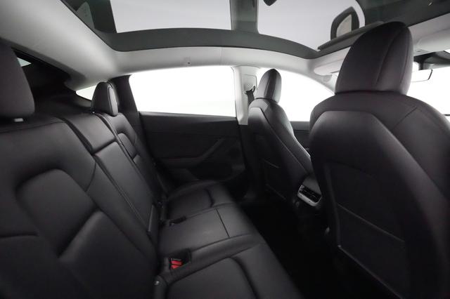 2021 Tesla Model Y — photo 3 of 22