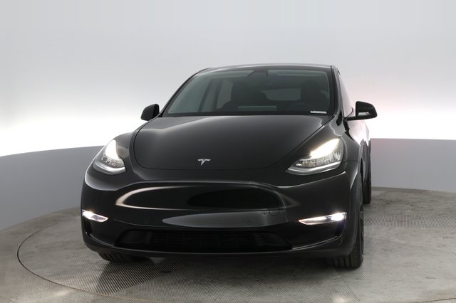 2021 Tesla Model Y — photo 5 of 22