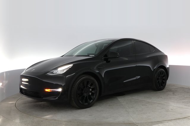 2021 Tesla Model Y — VIN 5YJYGDEE7MF272420