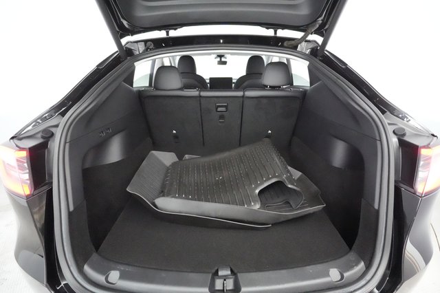 2021 Tesla Model Y — photo 21 of 22