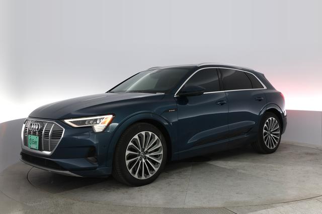 2019 Audi e-tron — VIN WA1VABGE4KB020947
