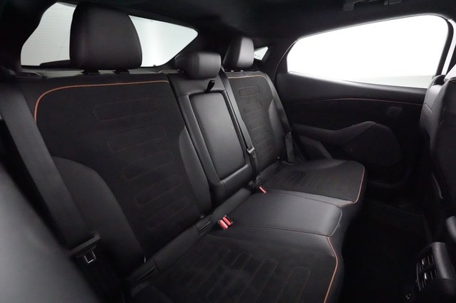 2021 Ford Mustang Mach-E — photo 4 of 29