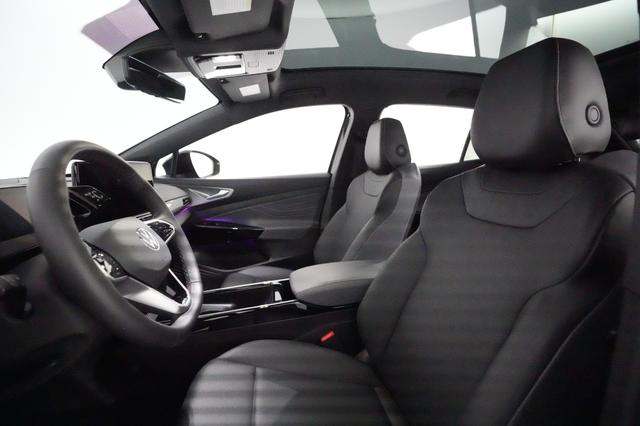 2023 Volkswagen ID.4 — photo 3 of 21